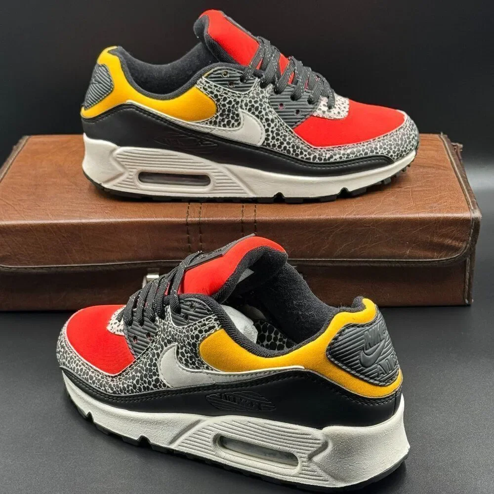 Wmns Nike Air Max 90 SE 'Safari' - Picture 2 of 12